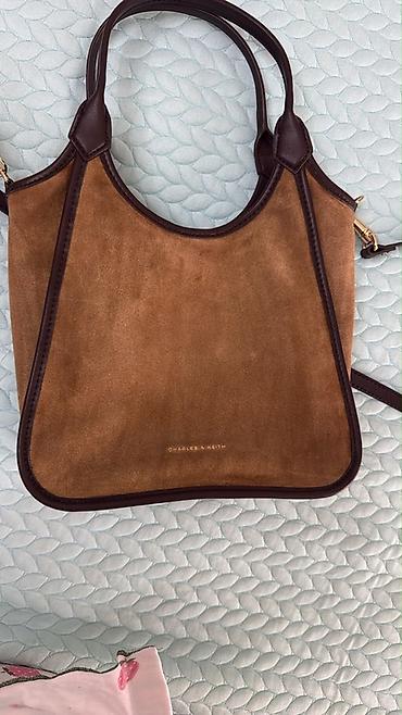 bolt sumka: Charles & Keith çanta - Model: trapez siluetli çiyin/əl çantası - — 1