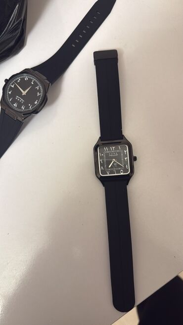 домашние часы: Наручные часы с арабскими цифрами - Дизайн: классический минимализм