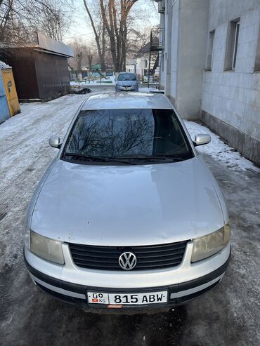 Volkswagen: Volkswagen Passat: 2000 г., 1.8 л, Механика, Бензин, Седан