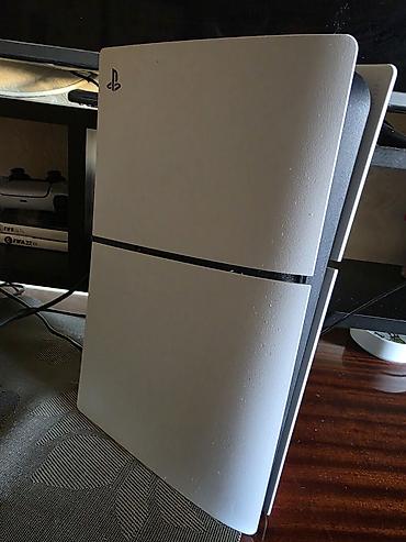 playstatio: PlayStation 5 oyun konsolu paketi - Rəng: ağ-qara - Daxildir: 1 ədəd — 1