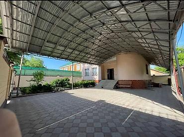 Долгосрочная аренда домов: 300 м², 7 комнат — 17