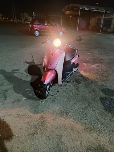 скутер 4 тактный: Скутер Honda Tact/Today (50cc класс) в розовом цвете. Характеристики