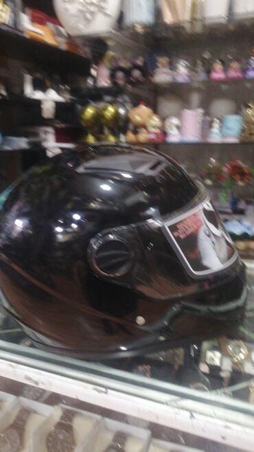 Moto dəbilqələr: Moto Kaskalar 35azn Ag Qzra Boz Moto Baqaj ag 35azn,Qara parlaq 45azn — 16