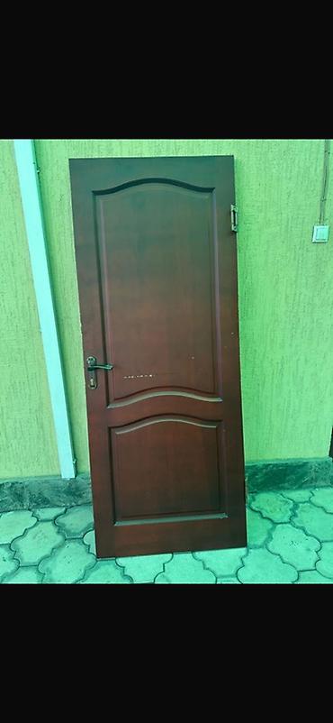 чехол деревянный: Межкомнатная дверь, Б/у, Глухие, Одностворчатая, Деревянная, цвет - Коричневый — 1