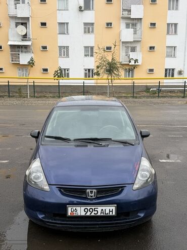 дом меняю: Honda Jazz: 2002 г., 1.4 л, Механика, Бензин, Хетчбек