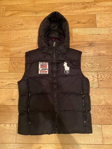 Другая мужская одежда: Жилетка Polo ralph lauren usa
оригинал 
Размер: S
Сост:9/10