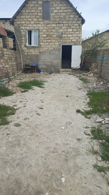 otaq yoldaşi: 4 otaqlı, 100 kv. m, Kredit yoxdur, Orta təmir