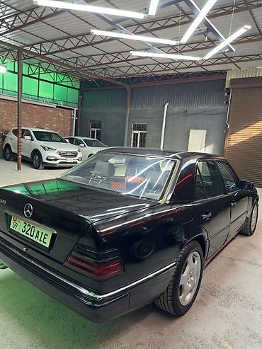 124 купе: Mercedes-Benz W124: 1993 г., 3.2 л, Механика, Бензин, Седан — 7