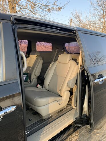 Kia: Kia Carnival: 2019 г., 2.2 л, Автомат, Дизель, Минивэн — 2