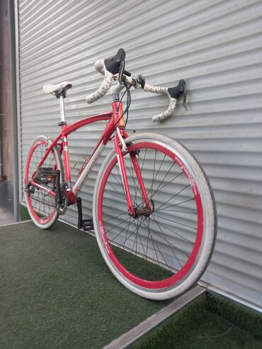велосипедные кроссовки shimano: Шоссейник привозной В хорошем состоянии Рама алюминиевая Колеса 28 с