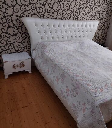 tumbucka satilir: Taxt 2tumba 250₼
Səliqəli işlənib
Binə qəs

447a zeyno♥️