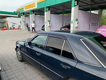mercedes benz e: Mercedes-Benz E-Class: 1993 г., 2.2 л, Автомат, Бензин, Седан — 6