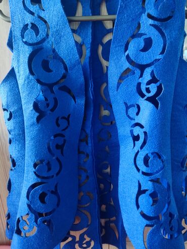 Утепленные жилеты: Жилетки — 3