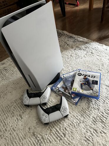 плестейшн 2: PlayStation 5 825гб с дисководом и играми В отличном состоянии Все