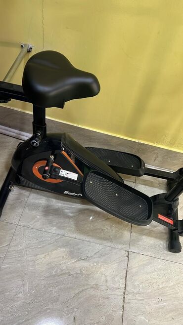 купить пианино в баку: Ehtiyac olmadığı üçün satılır.650 AZN alınıb. yaxşı vəziyyətdədir