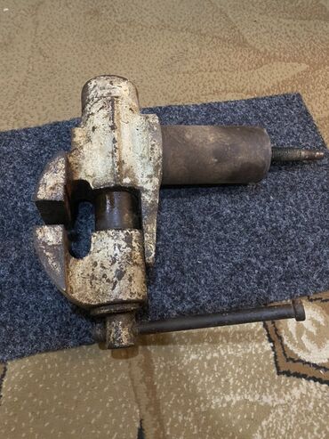 ПО для бизнеса: Ağır tip mexaniki çəkic-tipli press/alət (bolt‑pəncəli “C” formalı at lalafo.az ПО для бизнеса: Ağır tip mexaniki çəkic-tipli press/alət (bolt‑pəncəli “C” formalı