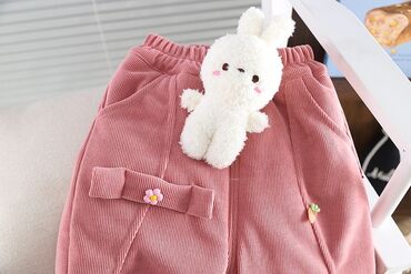 Cinslər və şalvarlar: Qara rəng 3-4 yaşa, Zolaqlı 2-3 yaş uşaqlara uyğundur. Çəhrayı rəngli — 11