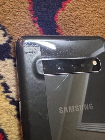 Samsung: Samsung Galaxy S10 5G, Колдонулган, 256 ГБ, түсү - Кара, 1 SIM