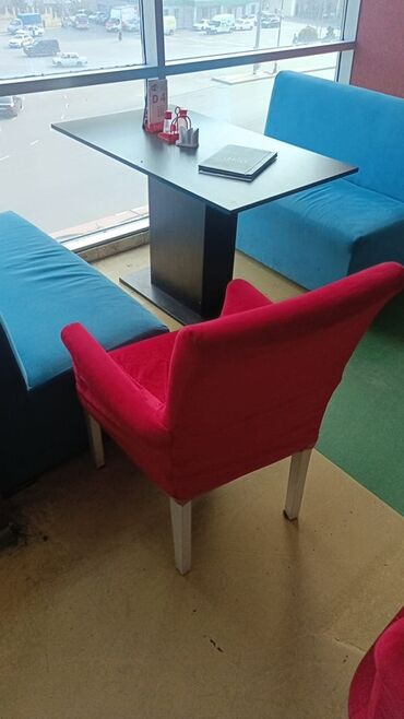 Sifarişlə restoran üçün masa və oturacaq dəstləri: Kafe/restoran üçün mebel dəsti Hamısl təcili satılır 5-10 azn biri 20 — 6