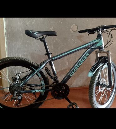 ucuz velosipedlər: Yeni Şəhər velosipedi Adidas, 24", sürətlərin sayı: 24, Ünvandan götürmə