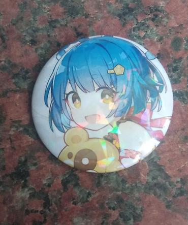 Значки, ордена и медали: Продаю значки 2 фигурные пластиковые, остальные круглые — 13