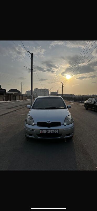 toyota runer: Toyota Vitz: 2002 г., 1.3 л, Автомат, Бензин, Хетчбек