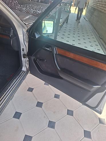 камри 44: Mercedes-Benz E-Class: 1993 г., 2.2 л, Механика, Бензин, Седан — 5