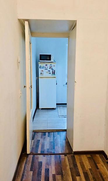 шоп: 1 комната, 34 м², 5 мкр 105 серия, 1 этаж, Косметический ремонт — 3