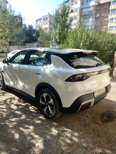 byd e1: Changan Qiyuan Q05: 2026 г., Электромобиль, Кроссовер — 3