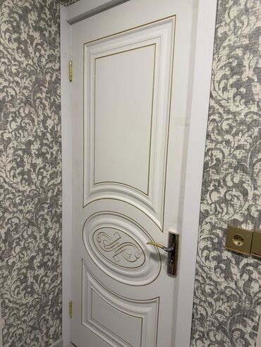 Uzunmüddətli kirayə mənzillər: 2 otaqlı mənzil – mebel və texnika ilə Planlaşdırma: - Geniş zal: iki — 6