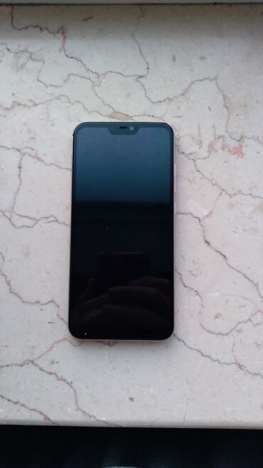 dublikat telefonlarin satisi: Xiaomi Mi A2 Lite, 32 GB, rəng - Qızılı, 
 İki sim kartlı