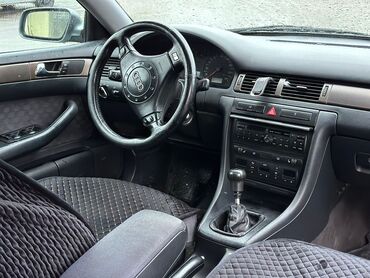 моно на ауди: Audi A6: 2001 г., 2.4 л, Механика, Бензин, Универсал