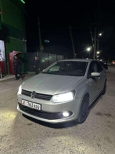 Volkswagen: Volkswagen Polo: 2011 г., 1.6 л, Механика, Бензин, Седан — 1