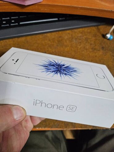 Apple iPhone: Apple iPhone iPhone SE, 32 GB, Matte Silver, Otisak prsta — 13