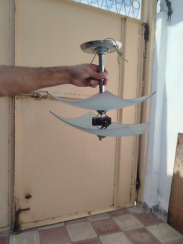 şüşə qapılar: Çılçıraq, 2 lampa, Şüşə — 1