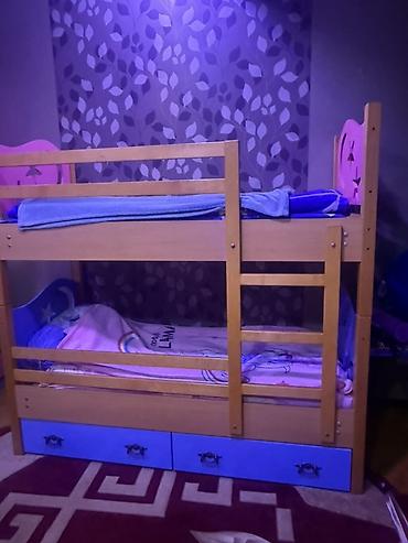 qatlama masası: Uşaq otağı üçün mebel dəsti - İkimərtəbəli çarpayı: Təbii ağac — 2