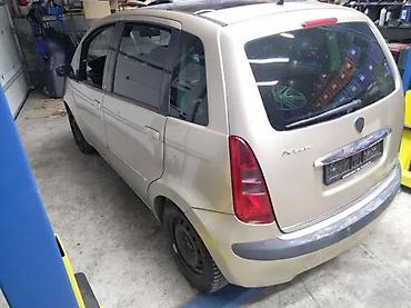 mabosol legio ac: Lancia Musa zadnji branik kod boje 261/a. Lancia Musa zadnji branik — 4