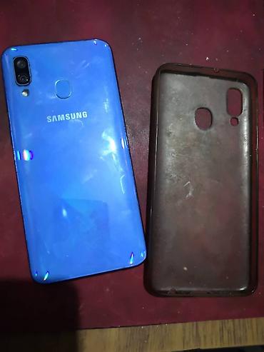 Samsung: Samsung Galaxy A40 na lalafo.rs — 3 Samsung: Samsung Galaxy A40 — 3