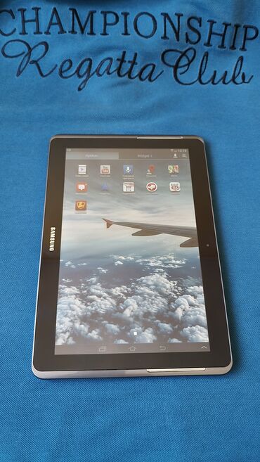 Tableti: Tablet veliki 10.1 inca,ko nov sve radi — 10