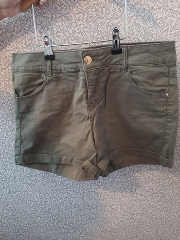 trikotaj qadın şortları: Women's Short Stradivarius, S (EU 36)