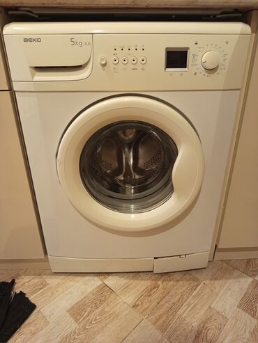 Aristonlar: Paltaryuyan maşın Beko, 5 kq, İşlənmiş, Avtomat, Qurutma var, Kredit yoxdur, Ünvandan götürmə