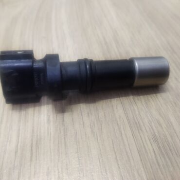 Датчики, сенсоры, предохранители: Датчик коленвала Toyota Б/у — 3