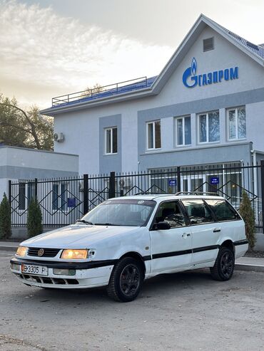 пасат в5: Volkswagen Passat: 1994 г., 1.8 л, Механика, Бензин, Универсал