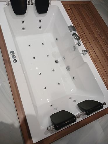 Cakuzi vannalar: Yeni Cakuzi vanna Motorlu, Ödənişli çatdırılma — 15