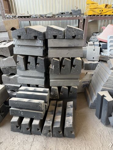 Другое оборудование для производства: Литейный завод, литье высококачественной высокомарганцовистой стали — 37