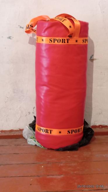 boks torbasi: Boks zərbə kisəsi - Rəng: qırmızı, narıncı “SPORT” lentləri ilə - — 2