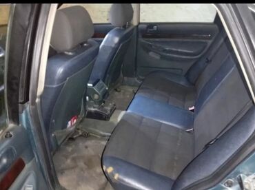 фольксваген тигуан л с: Audi A4: 1.8 l | 2000 il Sedan