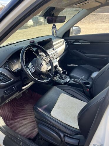 Kia: Kia Seltos: 2019 г., 1.6 л, Автомат, Бензин, Кроссовер — 4