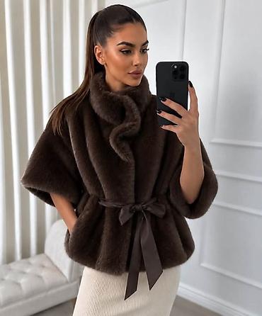 bunda od krzna: 09. 🤎 KAD JEDAN MODEL KAŽE SVE. Krem ili tamno braon — dve potpuno — 1