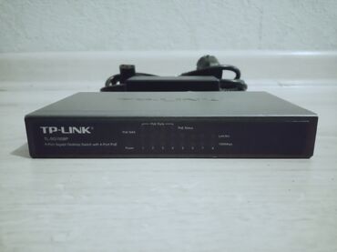 оборудование для ip телефонии 1: Гигабитный коммутатор с PoE TP-Link TL-SG1008P предназначен для